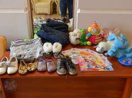 Волонтеры отправили посылки переселенцам из Крыма