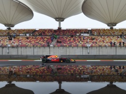 Formula-1: Ферстаппен показал лучшее время сокращенной тренировки в Китае