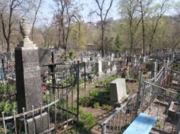 В КГГА обнародовали расписание поминальных дней на кладбищах