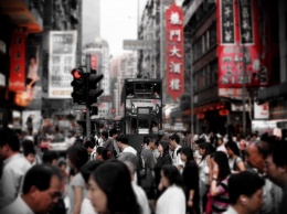 Гонконг предстал перед неопределенным будущим через 20 лет после передачи Китаю - The Economist