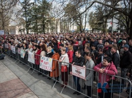 В Симферополе прошел антитеррористический митинг