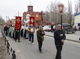 Священники Мелитополя и прихожане помолились об урожае (фото)