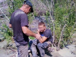 В Житомирской области задержаны 5 копателей янтаря с оборудованием