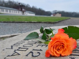 Бывшие узники Бухенвальда призывают хранить память о жертвах национал-социализма