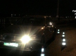 Водитель под градусом устроил гонку вдоль Нового моста Днепра