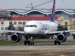 Одесскому аэропорту обещают новую взлетку по «обрезанному» довоенному проекту: что не так?