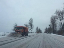 В Харьковской области на дороги выведут 70 снегоуборочных машин