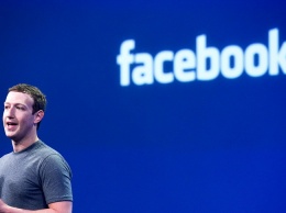 Цукерберг представил соцсеть в виртуальной реальности - Facebook Spaces
