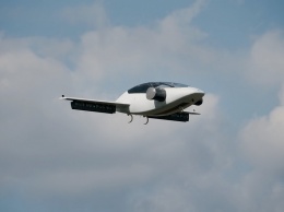 Летающий электрокар провел первый тестовый полет в Германии