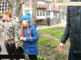 В Николаеве мужчина ударил в лицо 8-летнюю девочку, которая якобы натравила на него собаку (ФОТО)