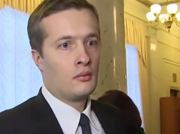 Журналисты поймали сына президента - нардепа Алексея Порошенко на нарушении ПДД