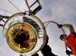 На Байкале ученые запустили подводный телескоп для отлова нейтрино