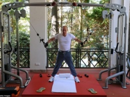 Times: Путин имитировал тренировку в спортивном костюме стоимостью более 2 000 фунтов стерлингов