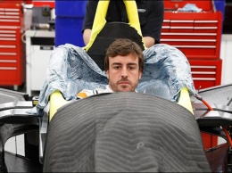 Алонсо прошел подгонку сиденья в Indycar