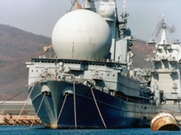 Российский корабль-разведчик терпит крушение в районе Босфора