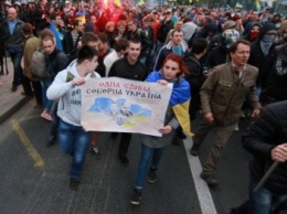Последний украинский митинг в Донецке утопили в крови (ФОТО, ВИДЕО)