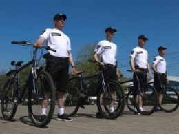 Полицейские в Чернигове сели на велосипеды