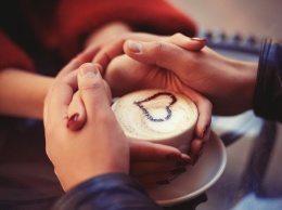 Ученые: Кофе положительно влияет на романтические отношения