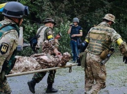 В больницу Днепра госпитализированы 6 тяжело раненых бойцов АТО, врачи работают в экстренном режиме, - Рыженко
