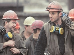 Шахтеры 5 шахт в Кривом Роге бастуют, требуя повышения зарплаты