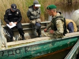 Одесские пограничники задержали браконьеров с уловом краснокнижной севрюги