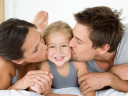 Психологи призывают родителей чаще хвалить своих детей