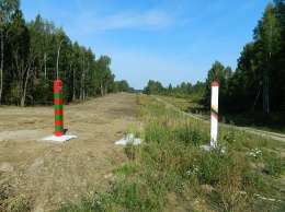 Литва начала строить забор на границе с РФ
