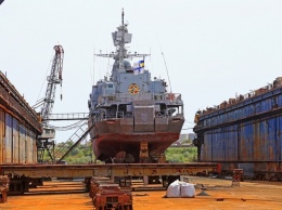 Тридцать кадров: как в Черноморске флагман украинского флота ремонтируют
