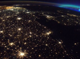 Астронавт опубликовал фото самой яркой страны в мире