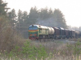 В Свердловской области сошел с рельсов грузовой поезд