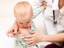 Киевским детям не хватает вакцин: медики опасаются вспышки опасных инфекций