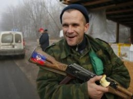 В "ЛДНР" участились случаи дезертирства: боевики сбегают с позиций, прихватив оружие