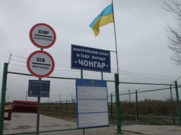 На границе с оккупированным Крымом остановили 230 детей