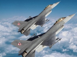 Польские F-16 пытались перехватить российский самолет-разведчик над Балтикой