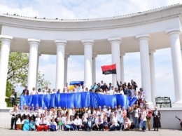 В Черноморске прошел «Марш вышиванок»