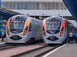 Поезда Hyundai в Украине перевезли 12 млн пассажиров за 5 лет