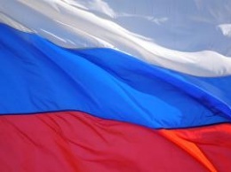 На Урале депутат спрятал навоз под флагом России: односельчане в ярости