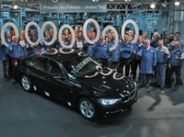 Баварцы празднуют выпуск 10-миллионной BMW 3-Series Sedan