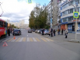 В Екатеринбурге водитель Hyundai Accent сбил подростка на пешеходном переходе