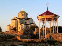 Путин предложил основать в Крыму историко-культурный центр христианства