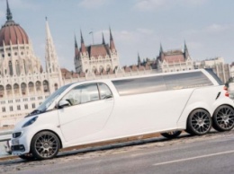 Немцы создали лимузин на базе автомобиля Smart