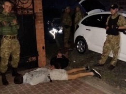 Восемь патрулей в Луцке гонялись за пьяным водителем, который нарушал правила и крушил авто