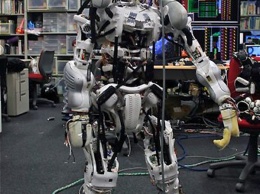 Ученые занялись созданием гибких роботов для работы в космосе