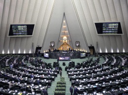 В парламенте Ирана идет перестрелка