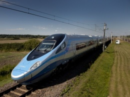РФ и Китай работают над созданием высокоскоростного товарного поезда