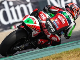 Aprilia Racing делает сенсационные предложения пилотам MotoGP на 2018 год