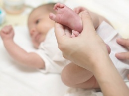 Казахстанских медиков обвинили в продаже 14 новорожденных