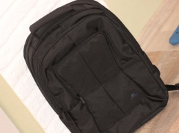 Rivacase 8460 - едва ли не самый вместительный рюкзак для ноутбуков
