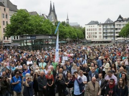 Мусульмане в Кельне вышли на акцию против террора