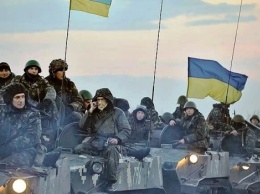 В Украине признают народным героем того, кто принесет в страну мир, - военный эксперт